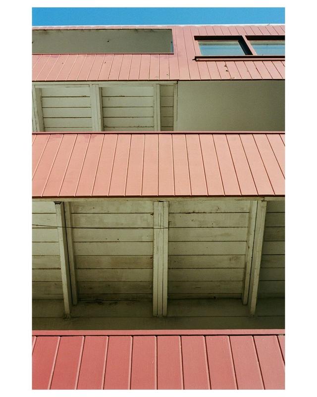https://draxi6k9d7q0g.cloudfront.net/facade/resized/000062620034@0.0625.jpg