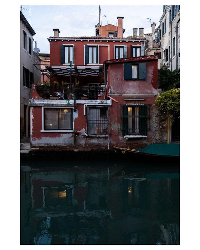 https://draxi6k9d7q0g.cloudfront.net/facade/resized/DSCF3159@0.0625.jpg